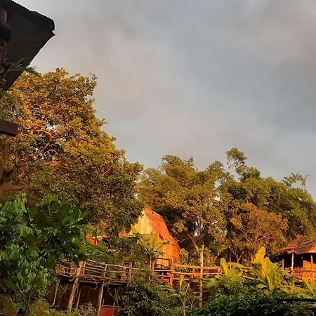 Tree Lodge Banlung Exterior photo