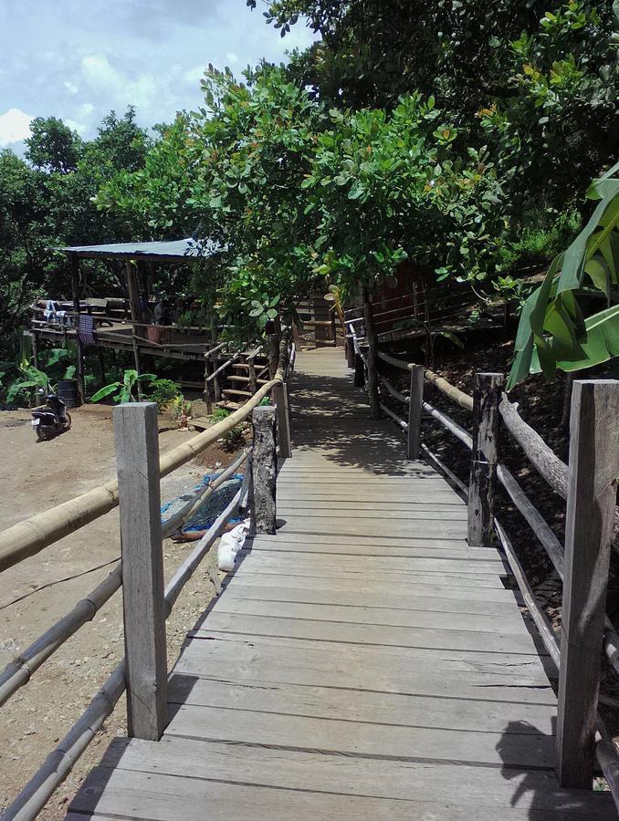 Tree Lodge Banlung Exterior photo