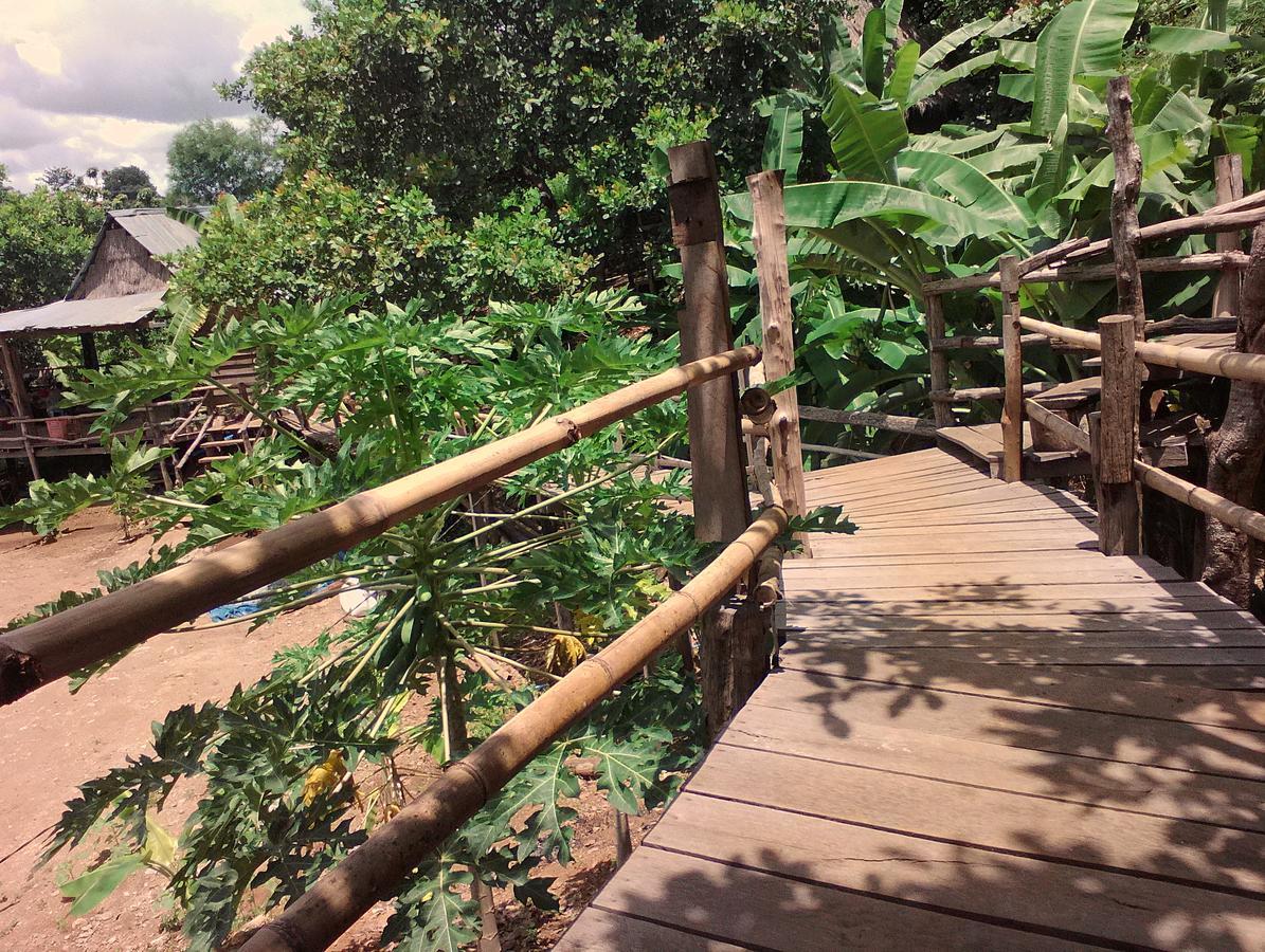Tree Lodge Banlung Exterior photo