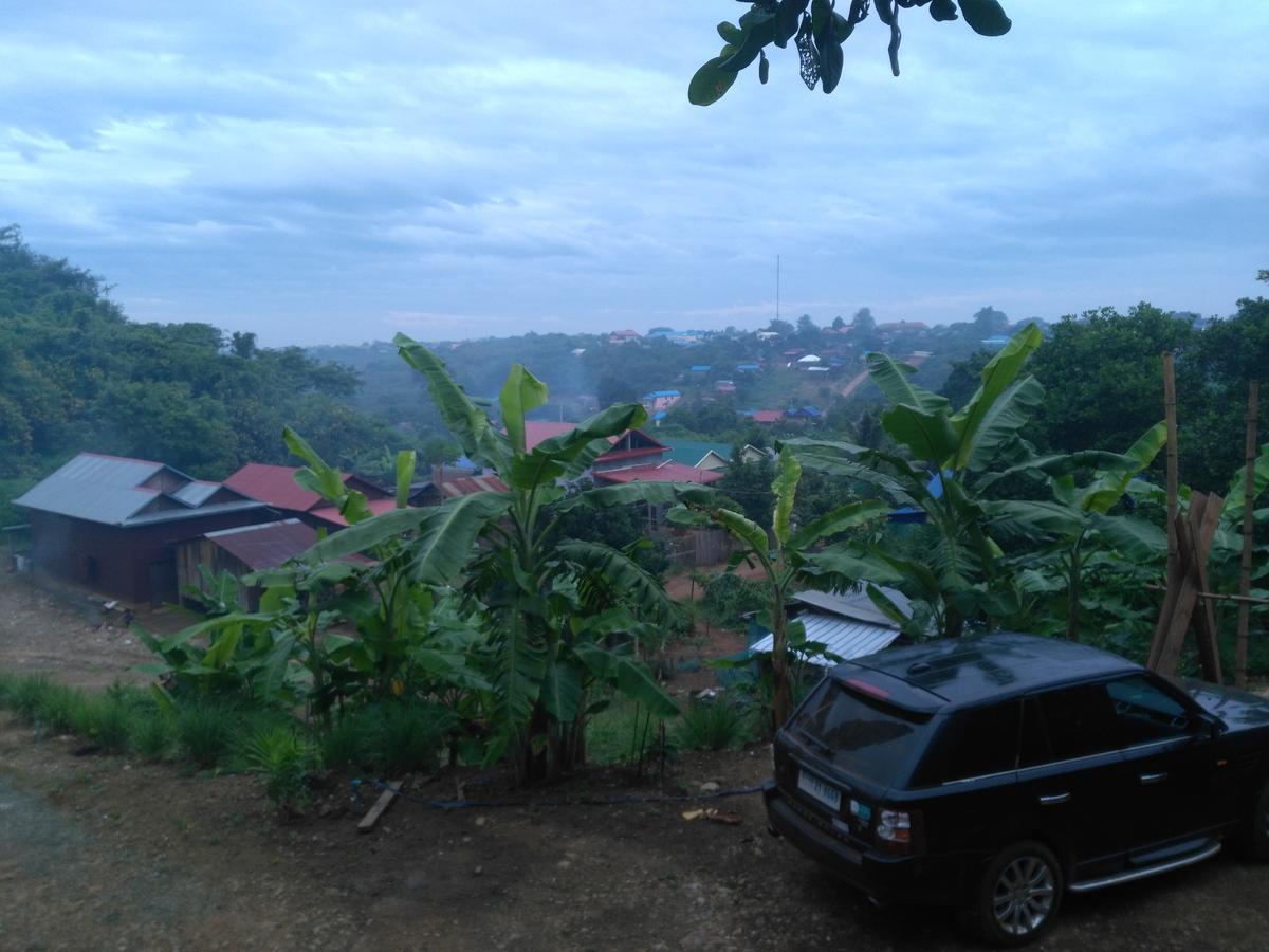 Tree Lodge Banlung Exterior photo